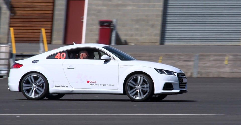Audi-Driving-Experience-Mar-2015_27.jpg
