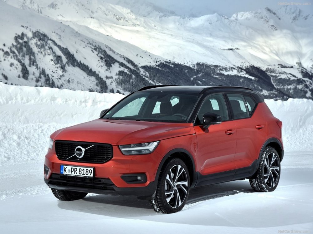 Volvo-XC40-2018-1024-18.jpg.2b7dfbccf5f16851e0b1bec07f669eab.jpg