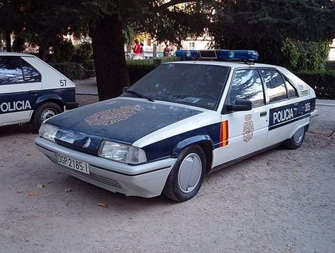 citroen-bx-1509349938.jpg.19f43ad665c9c07d13340a5c5b28746e.jpg