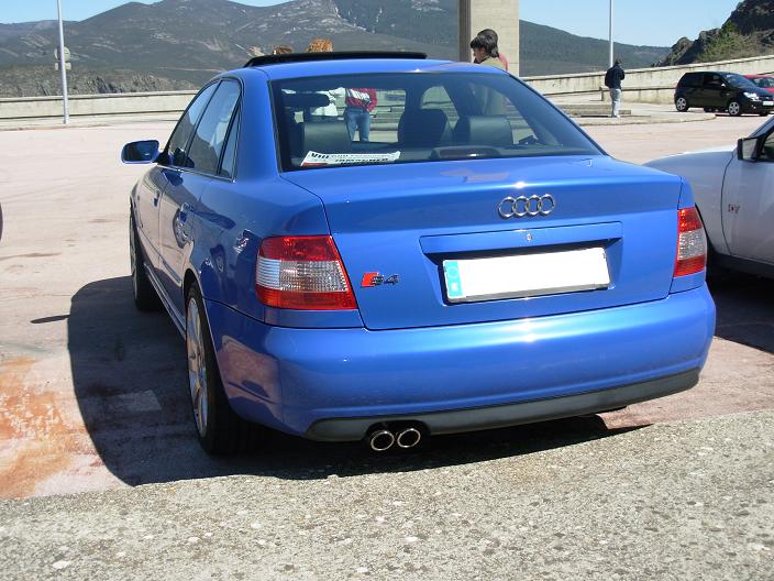 Paragolpes delantero RS4 look para Audi A4 B5