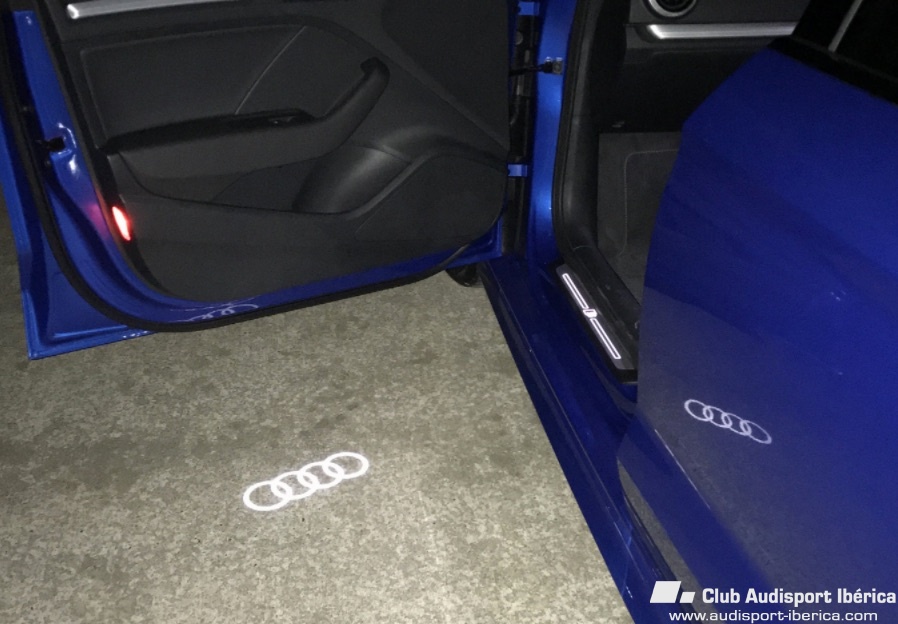 Proyectores Led con logos en puertas A3/S3 - Electricidad Audi A3 8V -  Audisport Iberica