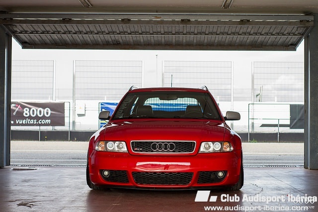 Audi RS4 B5 8000vueltas.jpg